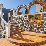 Penones Experience B - Solo Adultos Tatil Evi *